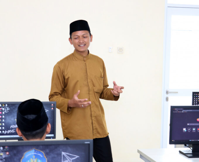 SMAI Plus DFI Berbasis Digital: Menggapai Masa Depan yang Cerah
